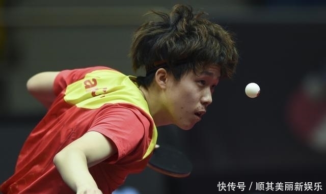 牌的赞助 牌的赞助